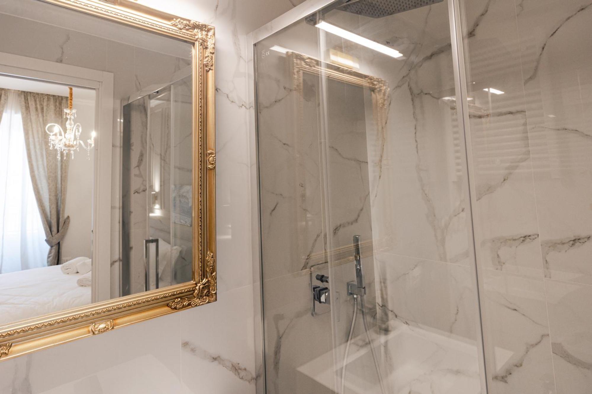 De Vince Suites - Luxury Rooms - Roma Termini Luaran gambar