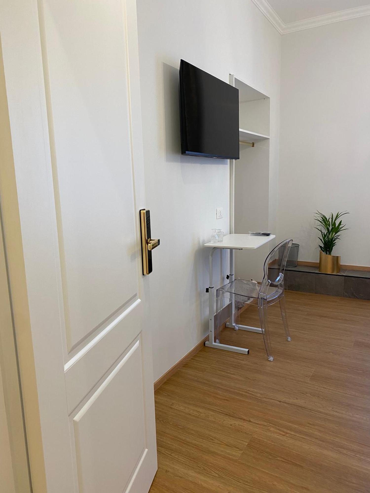 De Vince Suites - Luxury Rooms - Roma Termini Luaran gambar
