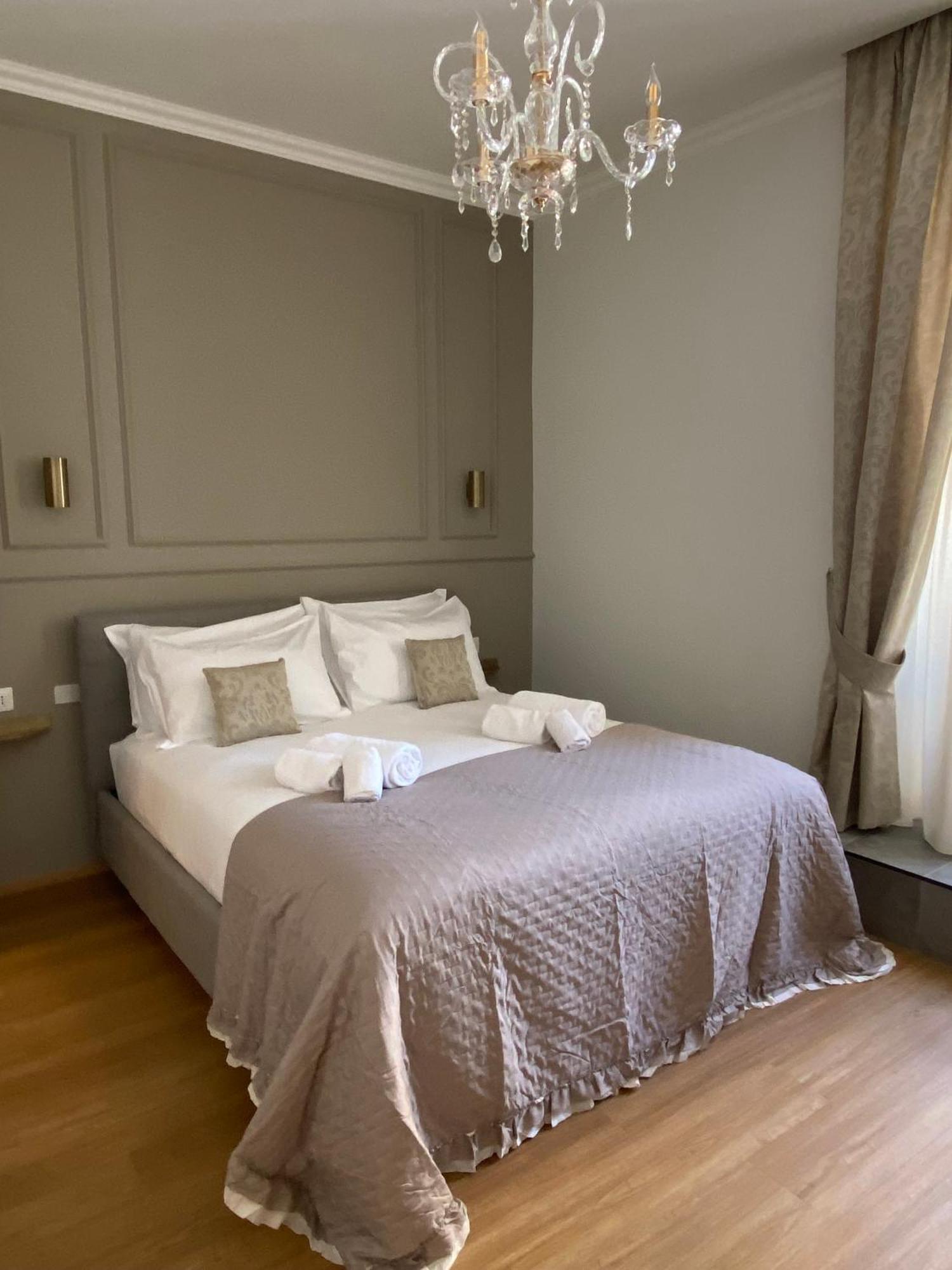 De Vince Suites - Luxury Rooms - Roma Termini Luaran gambar